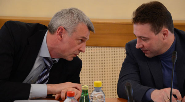 Носов Холманских жилищная несправедливость скандал