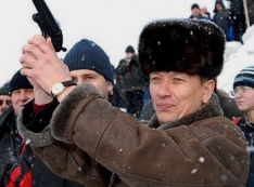 Межрегиональная ОПГ? Брянского губернатора Денина провожают в отставку за связи с уральской мафией