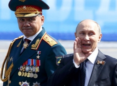 Чует Шойгу, чей рейтинг съел? Министр обороны опозорил «выборы» Путина, но готов отбиваться от новых коррупционных скандалов