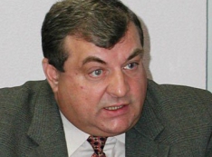 Мэр Виктор Бурьянов боится потерять власть и срывает выборы в обход олигарха Валерия Анисимова