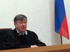 Суд Асбеста ответил в «Компромат-Урал» на публикацию о коррумпированности своего председателя. «Фадеев не виноват, это все мэр Суслопаров…»