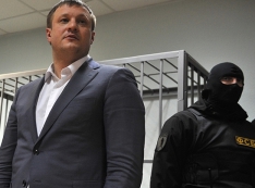 Вице-губернатор Николай Сандаков загремел на нары из-за «хлебной» должности. «Брал взятки с руководства муниципалитетов за протекцию…»