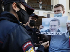 Навальный год. 20 августа 2020 российская власть окончательно сбросила маску «демократичности»