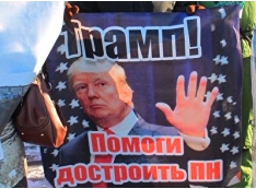 «Приходите на митинг!» Депутат-кидальщик дольщиков Игорь Плаксин портит выборы Владимира Путина