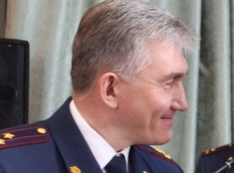 Генерал Сергей Худорожков «много функций передал осужденным». «Администрация ослабила свои позиции»
