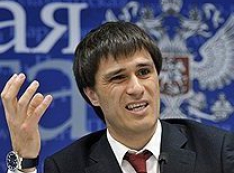 Представитель губернатора Юревича в Совфеде умничает против Google, отвлекая внимание от своей дутой диссертации